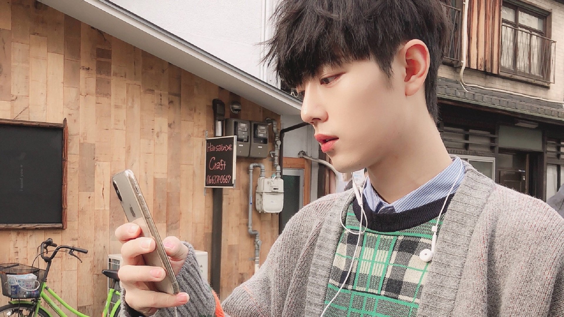 蓝月无锋亦能摧城，东亚孤星闪耀逆境—当体系曼城遇上孤胆久保