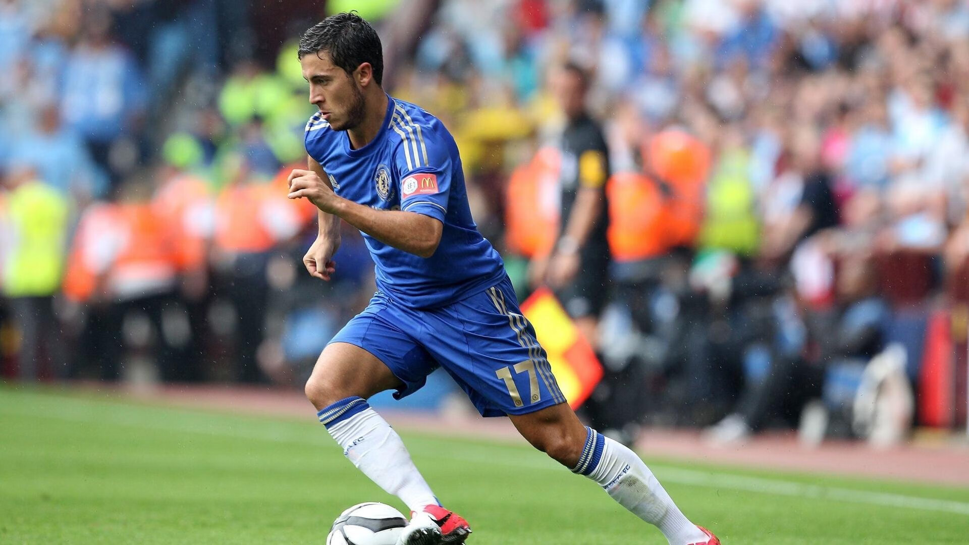 绝命锁喉！乔治53+12+5+6打崩爵士，攻防一体的当代战神