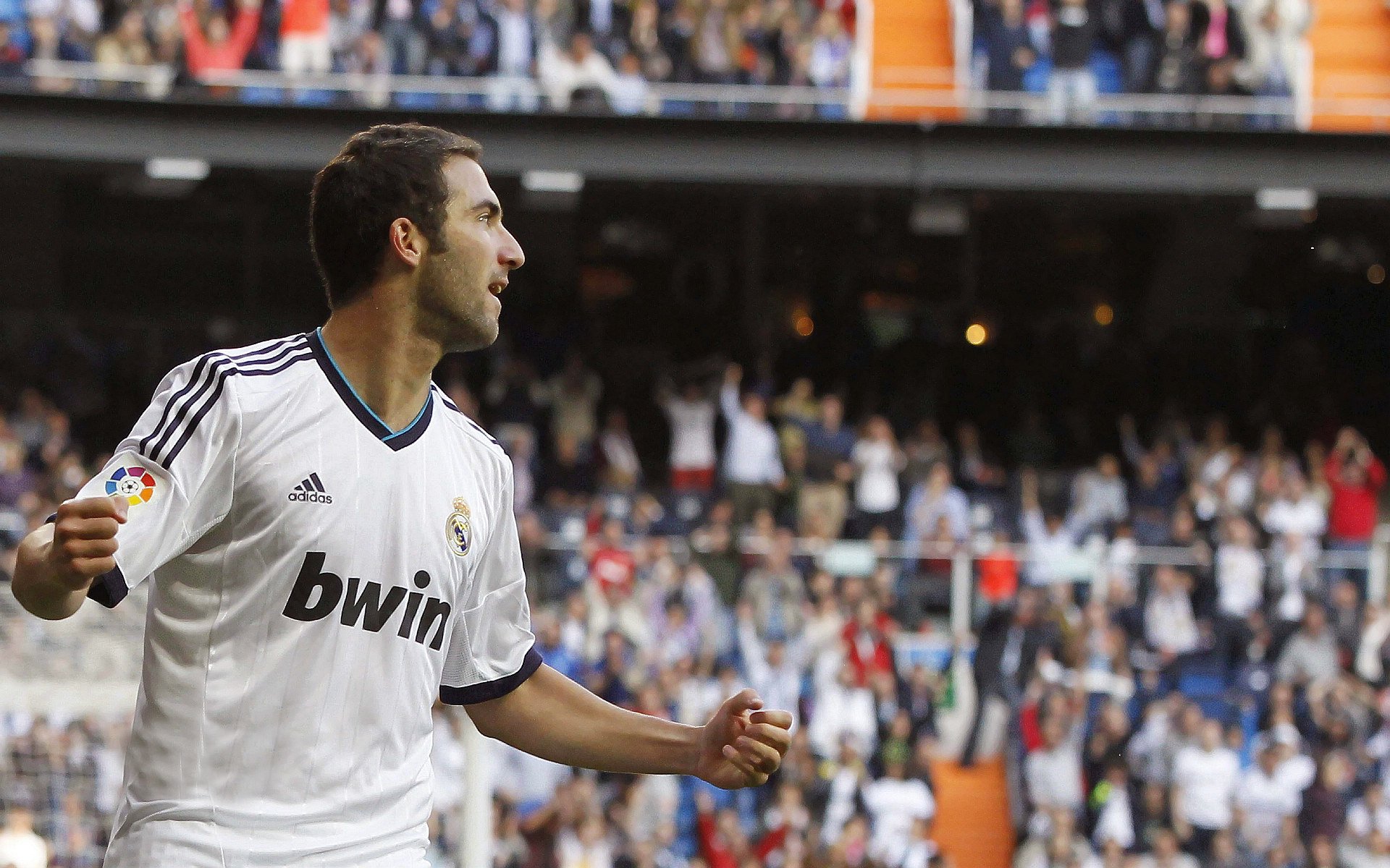 足球场上的F1超车，当拉齐奥的坚韧遇见劳塔罗的狂飙，体育如何书写英雄叙事？